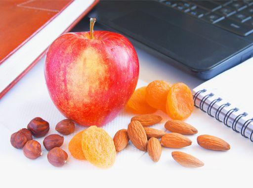 Ofiste sağlıklı beslenme ve sağlıklı atıştırmalıklar